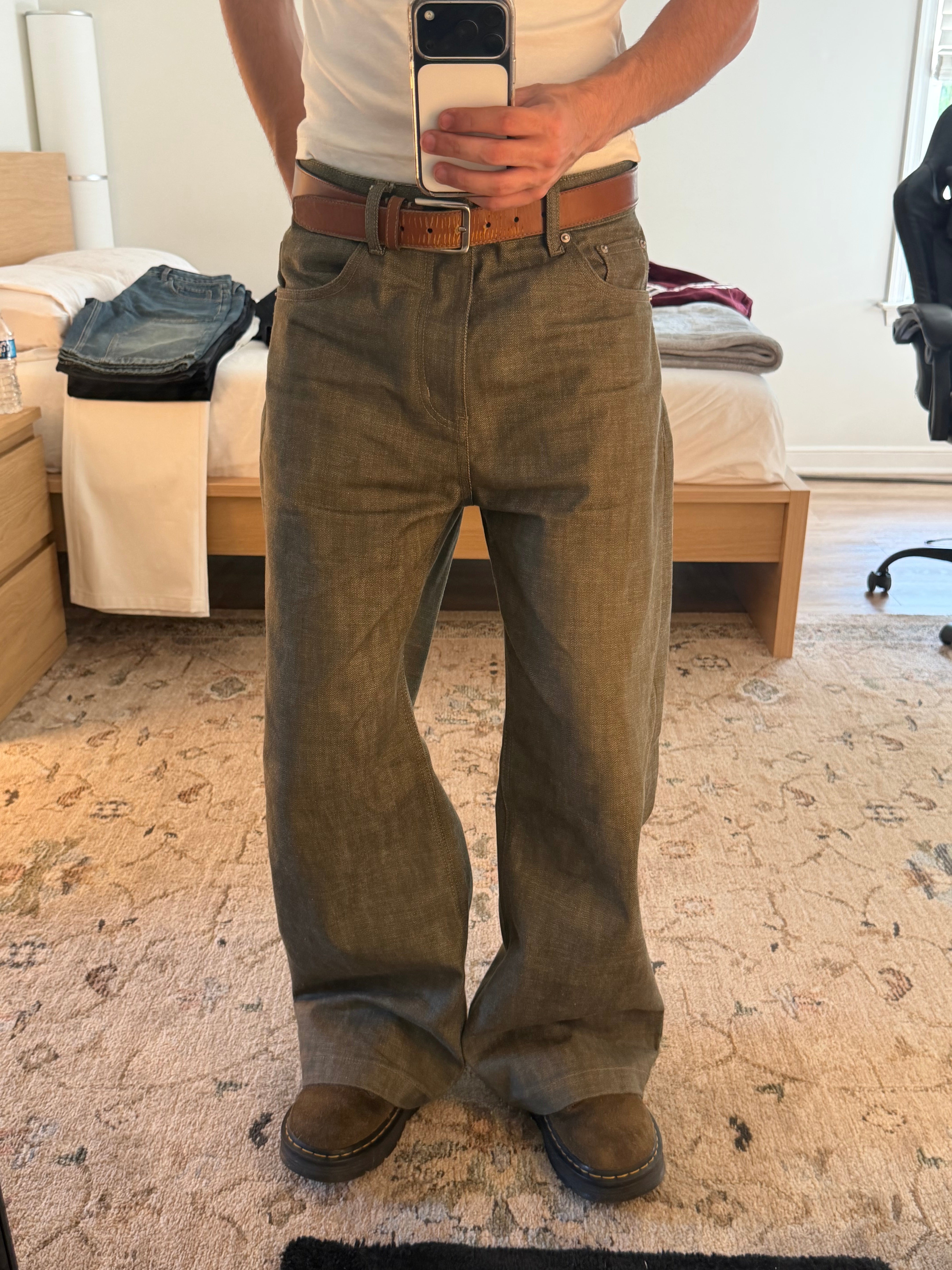 BAGGY