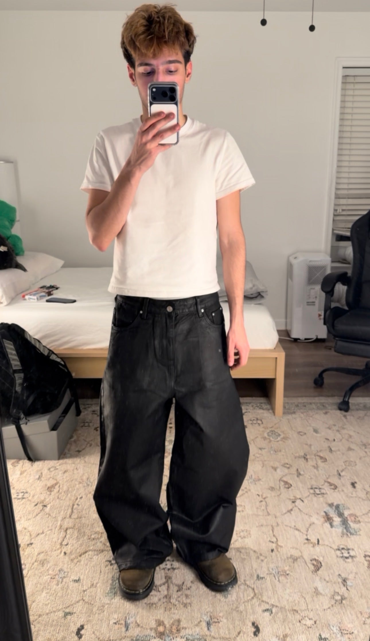 BAGGY